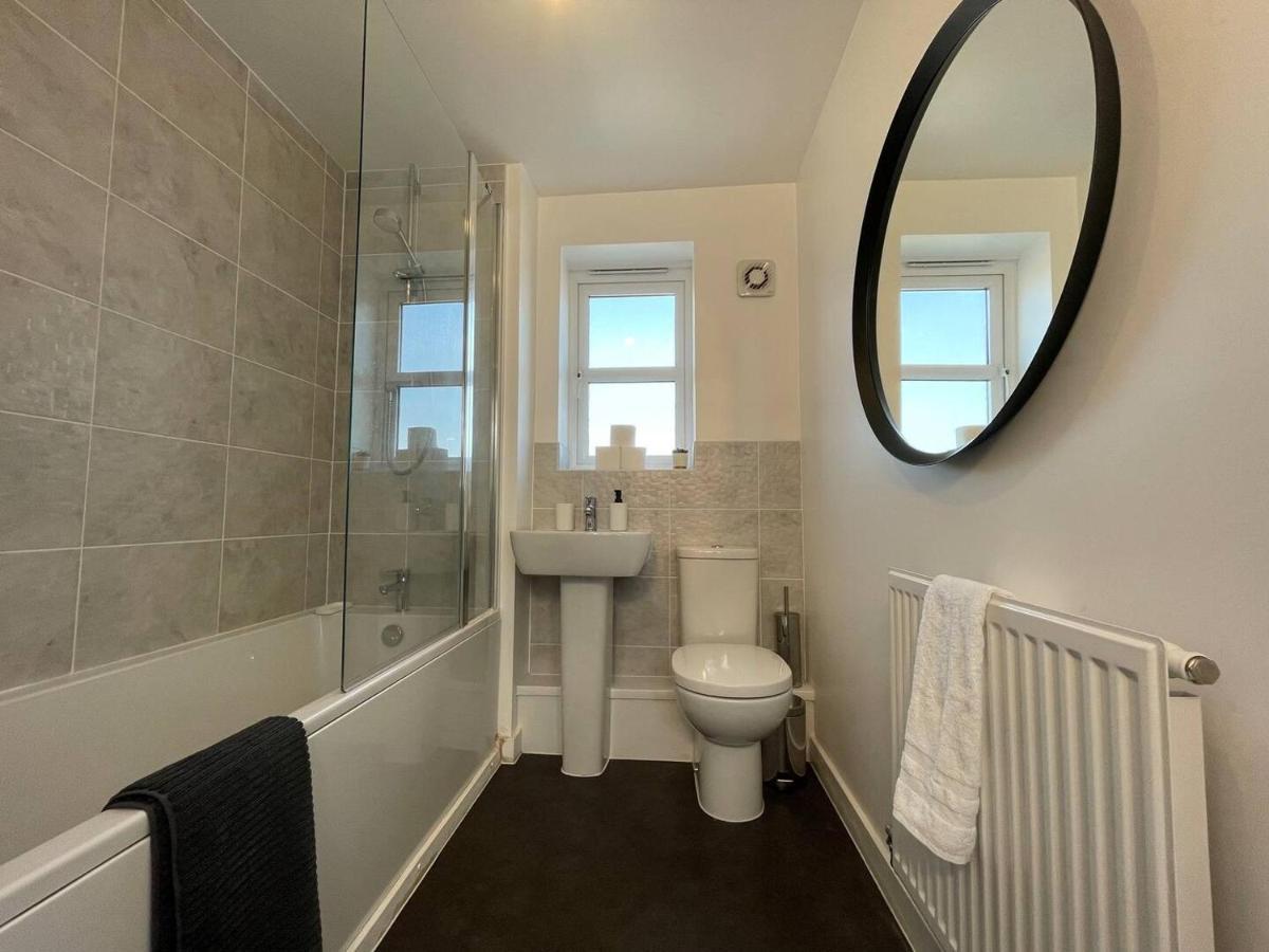 Апартаменти Cosy 2Br Retreat, Near Uni & Qe Hospital, Parking Бірмінгем Екстер'єр фото
