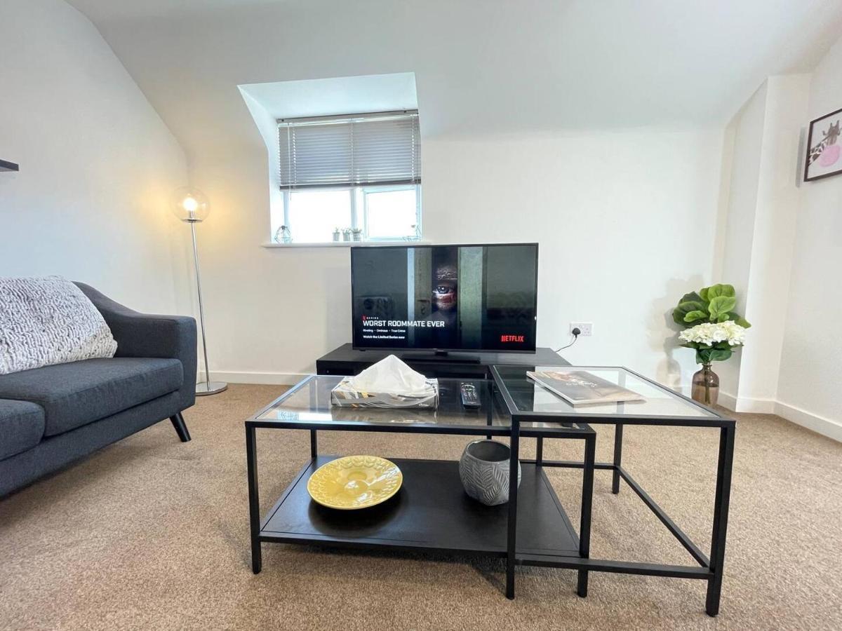 Апартаменти Cosy 2Br Retreat, Near Uni & Qe Hospital, Parking Бірмінгем Екстер'єр фото